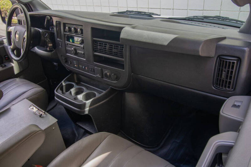 2019 Chevrolet Express 3500