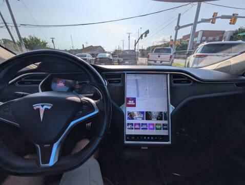 2013 Tesla Model S Performance