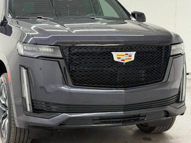 2023 Cadillac Escalade Sport