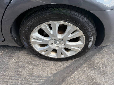 2010 Toyota Avalon XLS