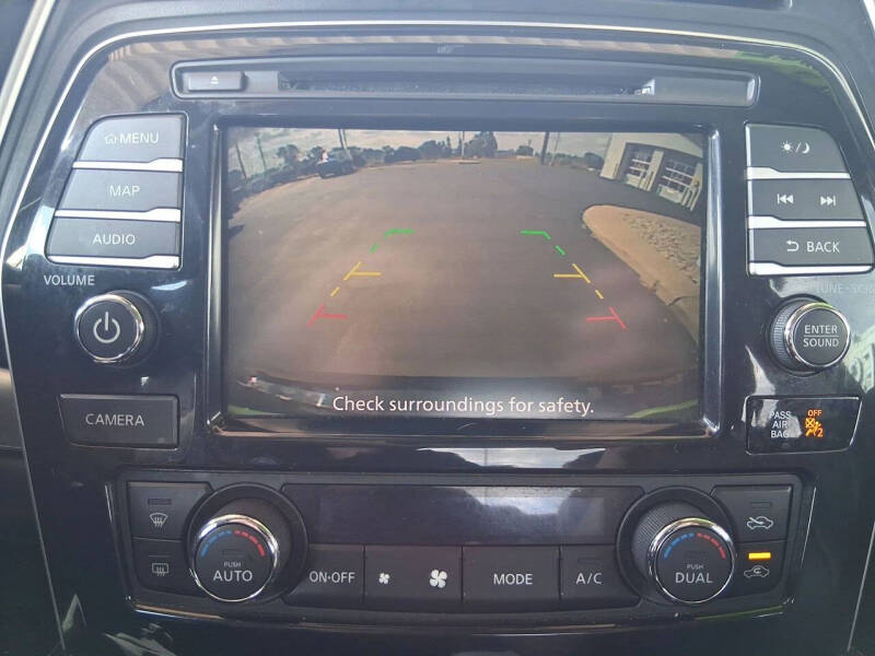 2022 Nissan Maxima 3.5 SV