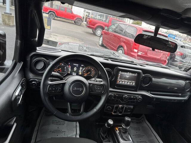 2021 Jeep Wrangler Unlimited for sale at Mid-State Pre-Owned in Beckley, WV