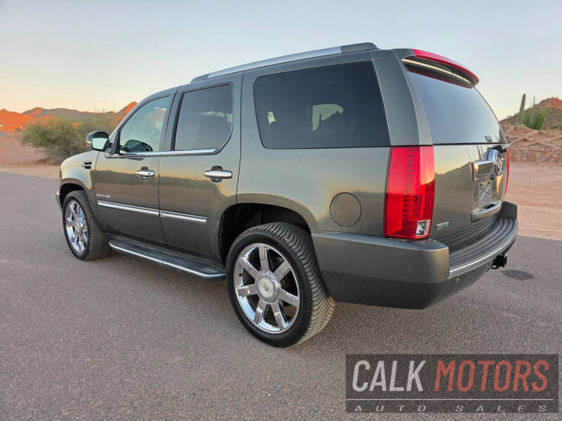 2011 Cadillac Escalade Luxury