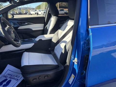 2026 Chevrolet Equinox EV LT 2