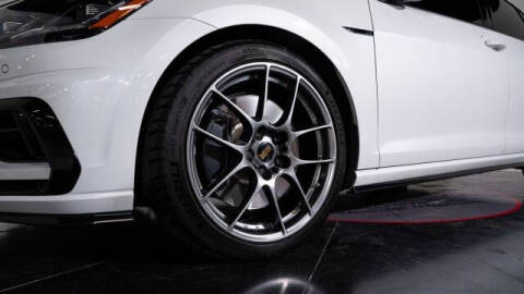 2019 Volkswagen Golf R 4Motion