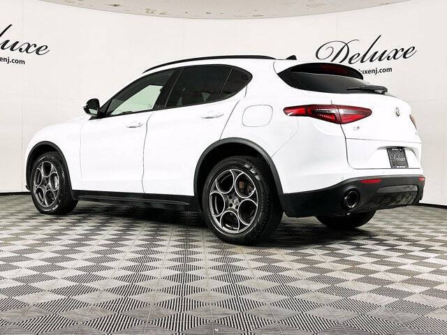 2022 Alfa Romeo Stelvio Sprint