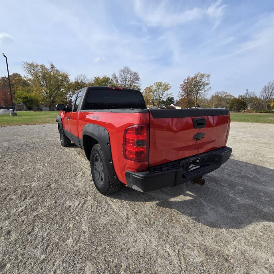 2010 Chevrolet Silverado 1500 for sale at Automatch USA INC in Toledo, OH