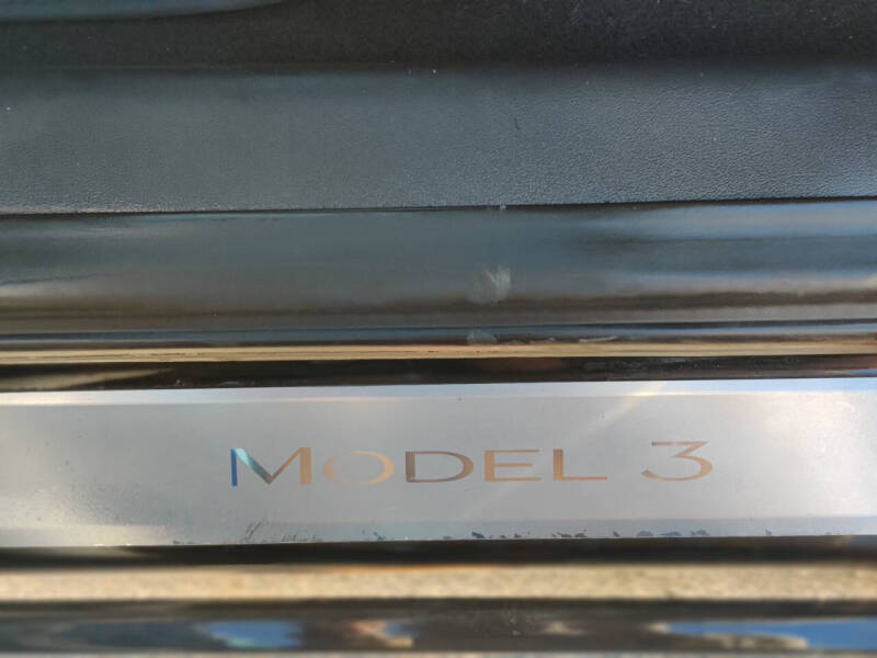 2019 Tesla Model 3 Long Range