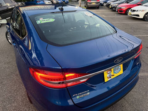 2018 Ford Fusion Energi SE Luxury