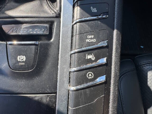 2017 Porsche Macan S