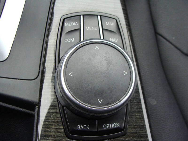 2018 BMW 3 Series 320i xDrive