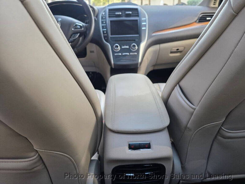 2017 Lincoln MKC Select