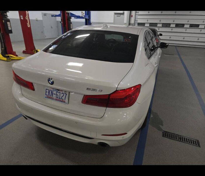 2018 BMW 5 Series 530i