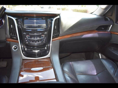 2018 Cadillac Escalade ESV Standard