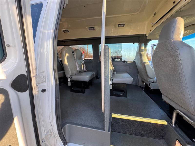 2014 Ford E-Series E-250