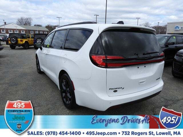 2025 Chrysler Pacifica Limited