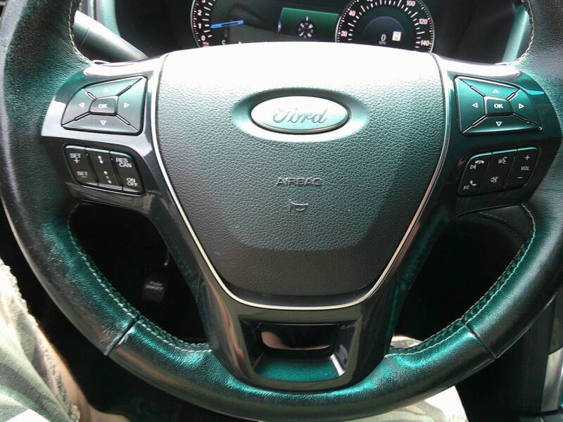 2016 Ford Explorer Platinum