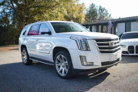 2018 Cadillac Escalade Luxury