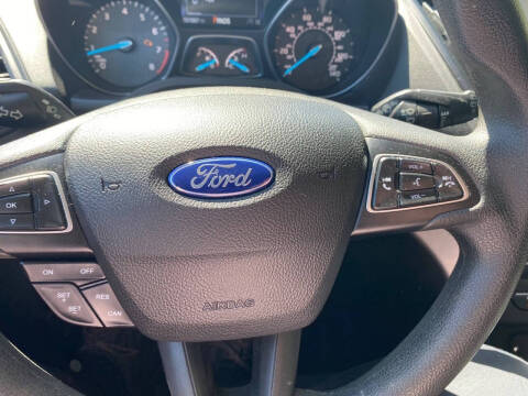 2019 Ford Escape SE