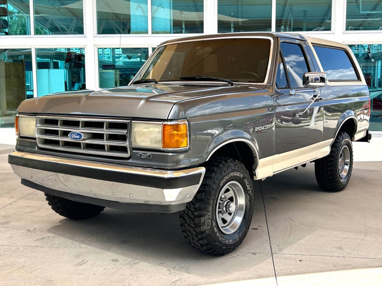 1989 Ford Bronco 9
