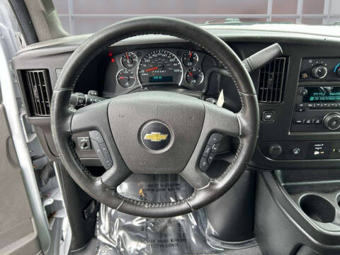 2021 Chevrolet Express 2500