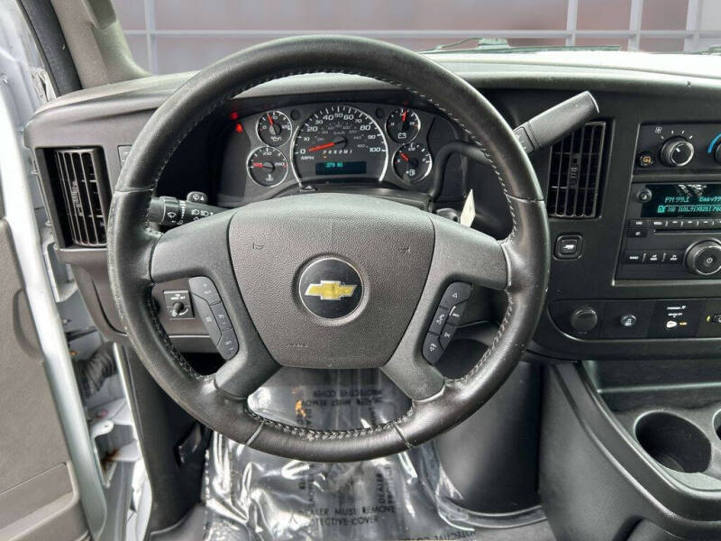 2021 Chevrolet Express 2500