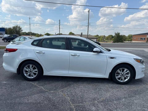 2017 Kia Optima LX