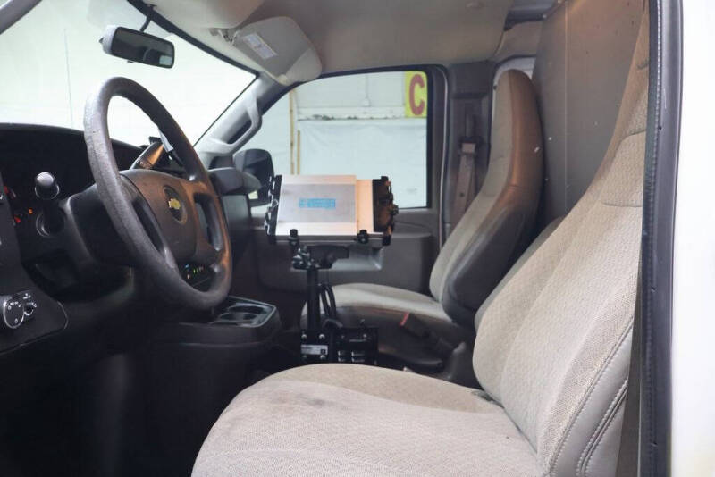 2021 Chevrolet Express 2500