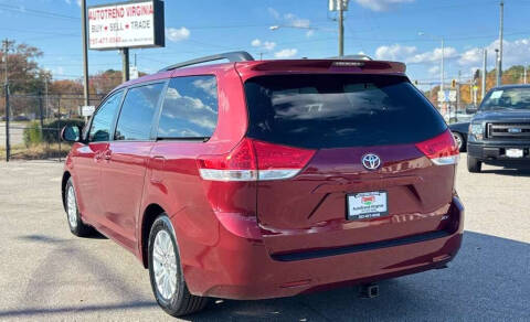 2012 Toyota Sienna XLE 8-Passenger