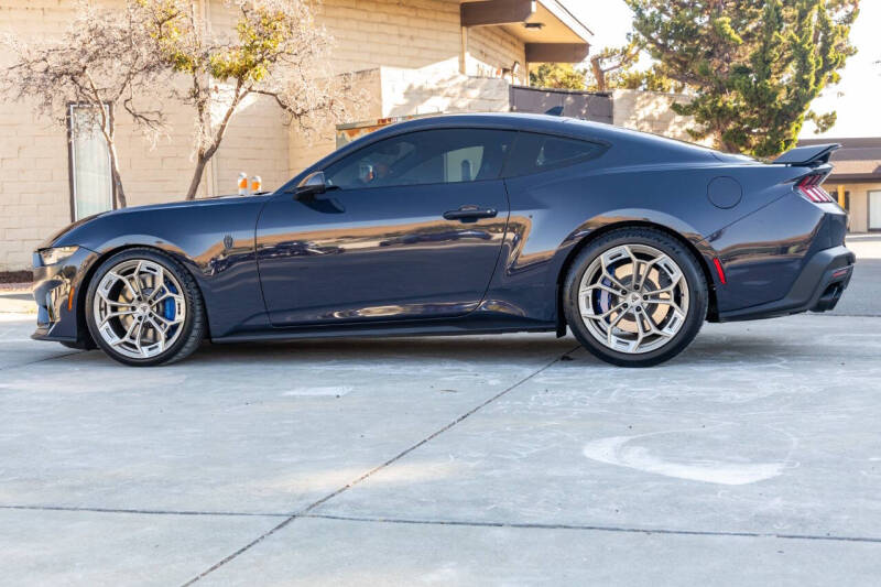 2024 Ford Mustang Dark Horse