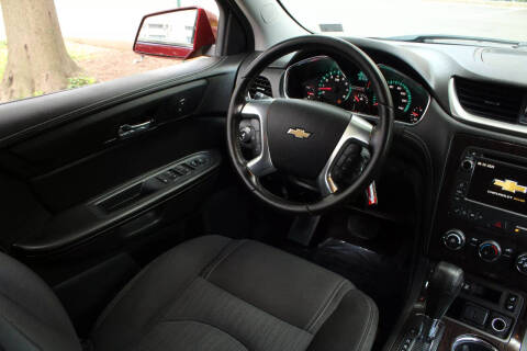 2017 Chevrolet Traverse LT