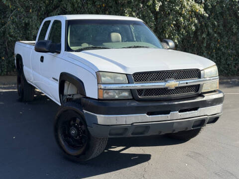 2003 Chevrolet Silverado 2500HD LS