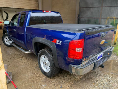 2013 Chevrolet Silverado 1500 for sale at Court House Cars, LLC in Chillicothe OH
