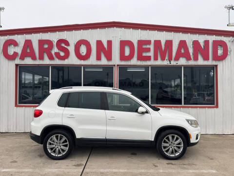 2012 Volkswagen Tiguan LE