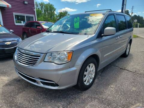 2016 Chrysler Town and Country for sale at Hwy 13 Motors in Wisconsin Dells WI