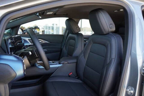 2026 Chevrolet Equinox EV LT 2