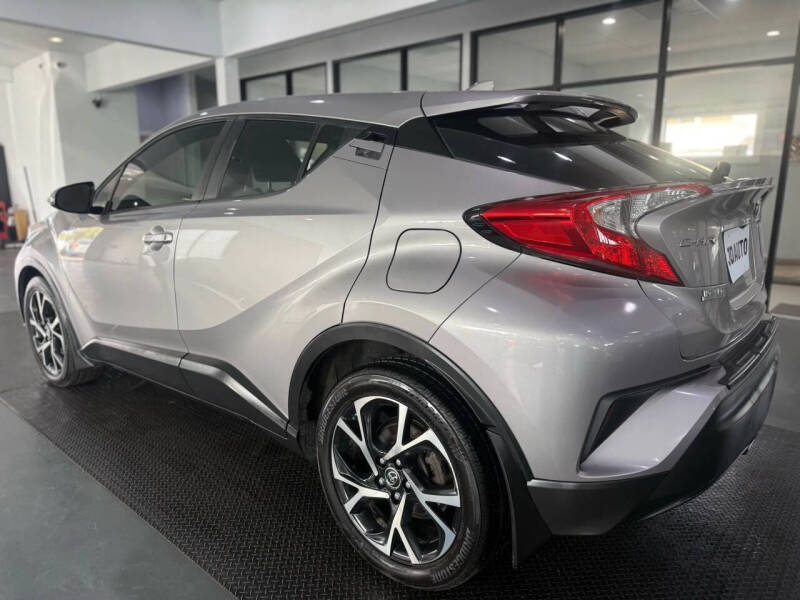 2018 Toyota C-HR XLE Premium