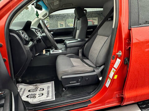 2016 Toyota Tundra SR5