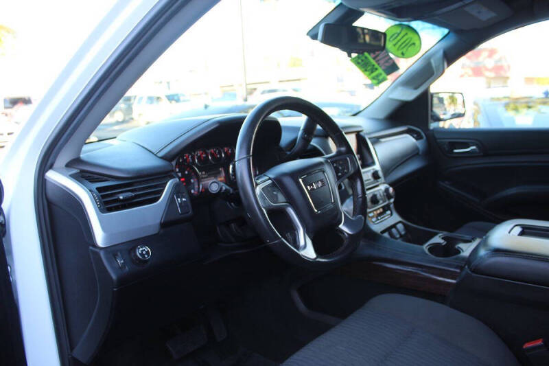 2016 GMC Yukon SLE