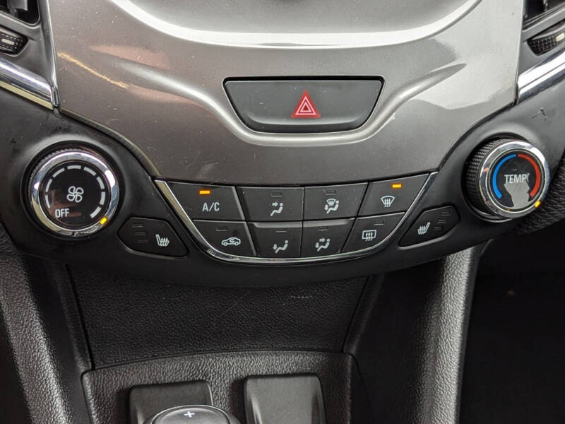 2017 Chevrolet Cruze LT Auto