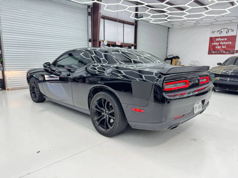 2016 Dodge Challenger