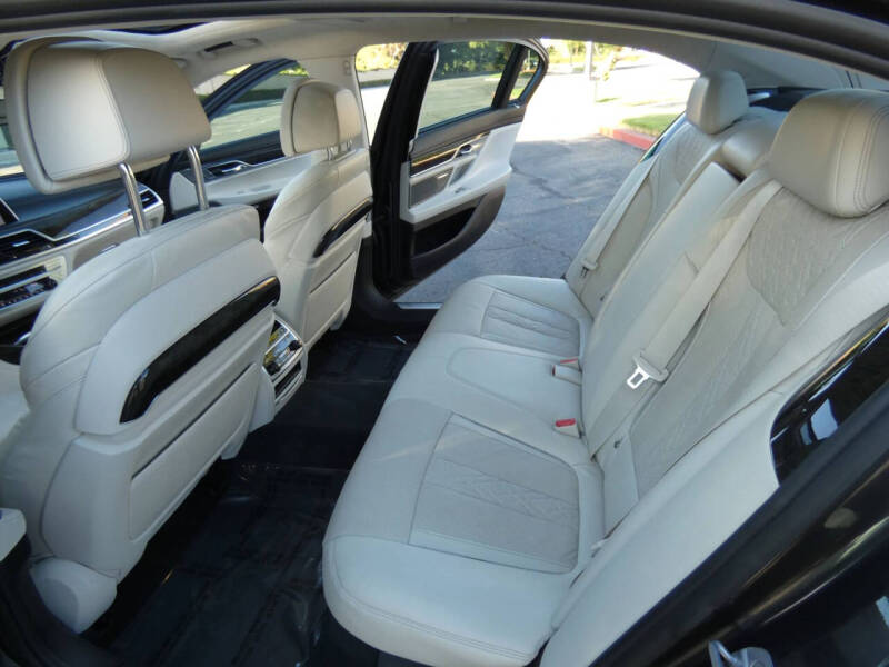 2016 BMW 7 Series 750i xDrive