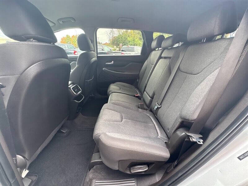 2019 Hyundai Santa Fe SE 2.4L