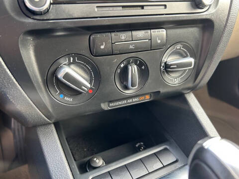 2011 Volkswagen Jetta