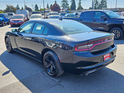 2017 Dodge Charger SXT