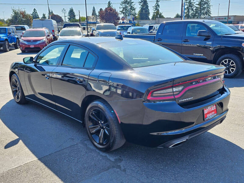2017 Dodge Charger SXT