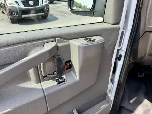 2020 Chevrolet Express 2500