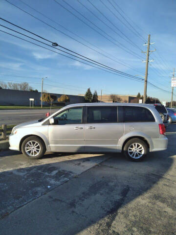 2011 Dodge Grand Caravan for sale at D & D All American Auto Sales in Warren MI