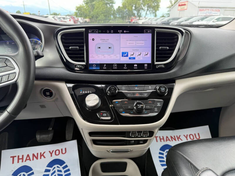 2022 Chrysler Pacifica Touring L