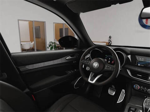 2025 Alfa Romeo Stelvio